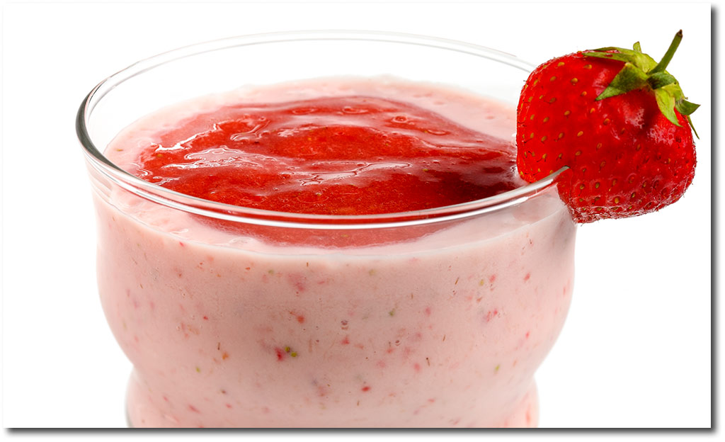 Frucht Joghurt mit Erdbeer Mousse